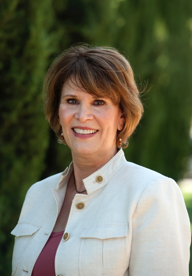 Dr. July Van de Water.jpg