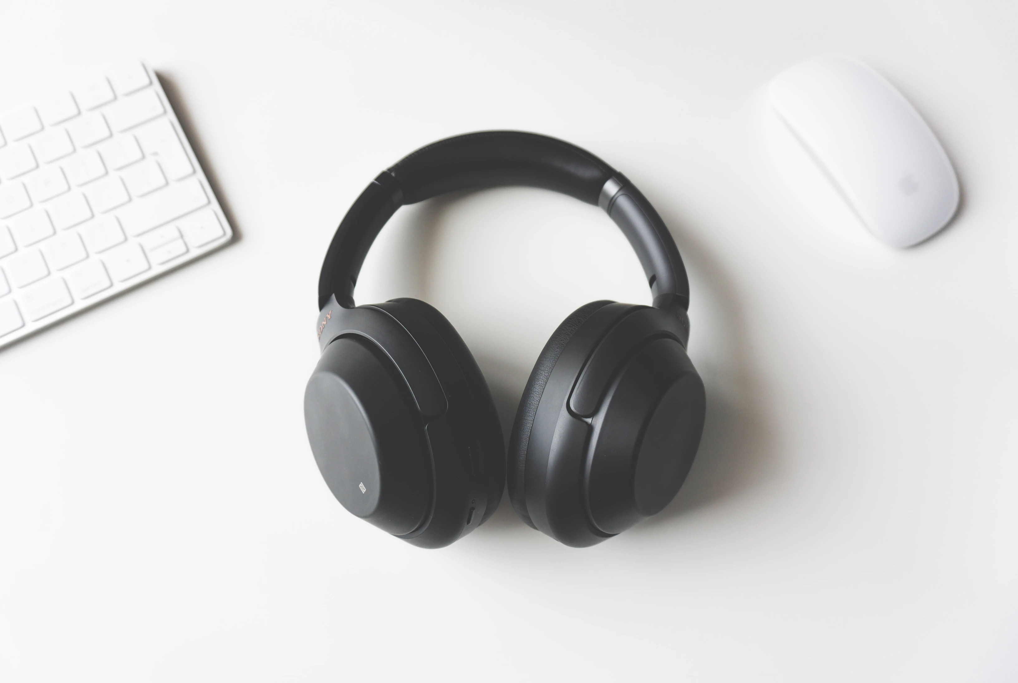 The 7 Best Headphones for Podcasting 